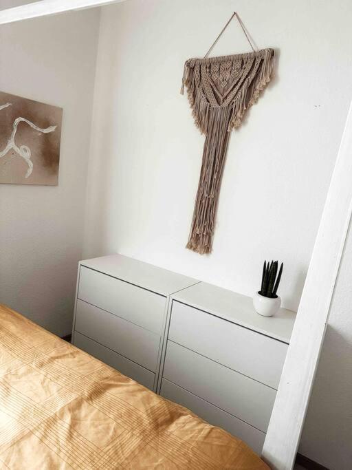 Zentrale Wohnung + Dachterrasse ซอนโทเฟิน ภายนอก รูปภาพ