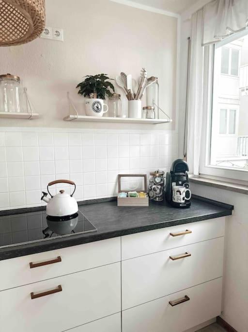 Zentrale Wohnung + Dachterrasse ซอนโทเฟิน ภายนอก รูปภาพ